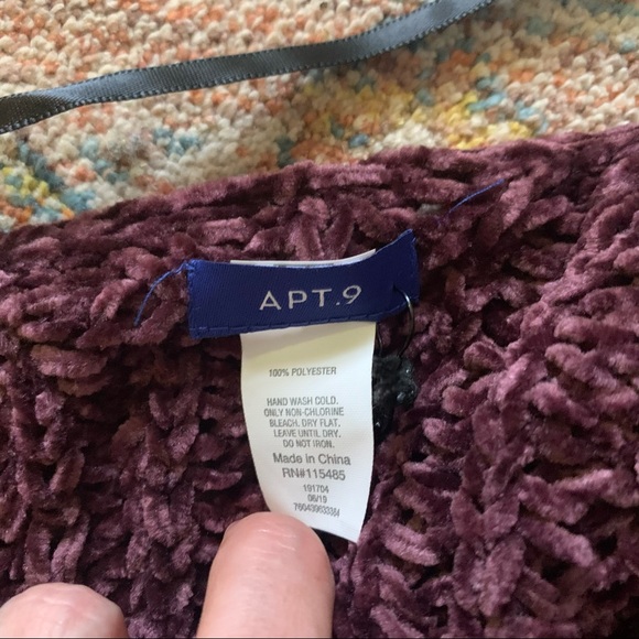 NWT chenille fringe poncho/wrap - Picture 5 of 6